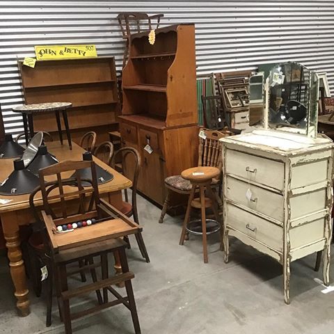 John and Betty have new furniture practically every day #castlemaine #bazaar #secondhand #homedecor #vintage #furniture #diningroom #kitchen #bedroomdecor