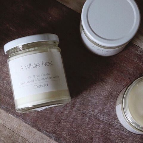 @a_white_nest candles have arrived in store this week! 
100% Soy Wax Candle, Natural,  Vegan and Hand poured Scented Candle made right here in New Brunswick.
⠀⠀
I’m always amazed at how many talented makers we have, come in and have a look at our growing collection!
#bhomemoncton #downtownmoncton #makersgonnamake #simpleandstill