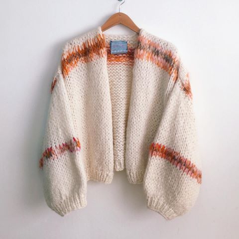 Cara Bomber with pink, orange and camel accents.
Shop_1965
#oneofakind #handmade #statementpiece #knitwear #sweater #luxury #Cozy #scandinavianstyle #fashion #craftedinla #nordic #nordicstyle #unique #special #sweaterdesign #design #scandinaviandesigner