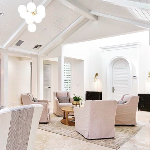 Sometimes just an amazing ceiling makes a room perfect… LOTS of white!
Bright, airy, and beachy!
#coastalstyle #whiteinterior #luxurydesign #beachvibes 
#cherylformandesign .
.
.
.
#whiteinteriors #coastaldecor #coastalhome #beachhome #luxuryhome #palmbeach #luxuryrealestate #beachrealestate #floridahomes #floridaliving #californiavibes #mydomaine #welivv #coastalstyle #delraybeach #interiordesign #interiordesigner #interiorforinspo #interior4inspo