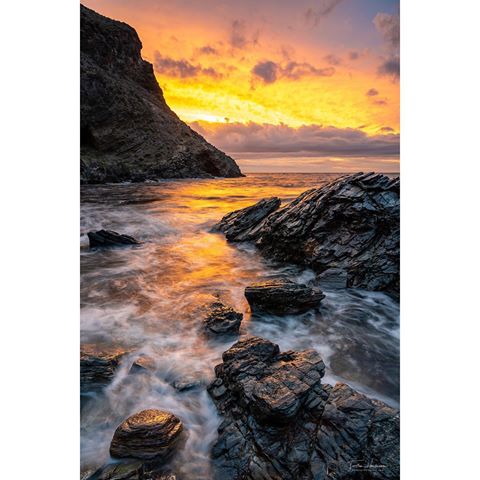 Second Valley (Australia)
.
Camera: Sony A7III + FE 24-105 mm @ 24mm | ƒ/10.0 | 1.3 sec | ISO100 | NiSi V5-Pro + GND 0.9 Soft
.
#fotografie #photography #australia #australien #roamtheplanet #southaustralia #beach #sunset #burningsky #longexposure #ndfilter #sonya7iii #sonyphotography #sonnenuntergang #strand #nature #landscape #landscapephotography #travelphotography #travel #meer 
@nisifilterdeutschland @australia