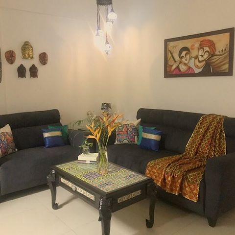 My entry for the theme throws this week on #mydesiswag 
Tagging the ladies @rittika_ariyonainterior @preethiprabhu @thelittlehandmadeproject .
.
.
.
.
#decoralleyindia #decoralley #livingroomdecor #livingroom #livingroomideas #livingroomdesign #interiordesign #howihome #howyouhome #howistyle #homesweethome #homeiswheretheheartis #habitandhome #indianhomedecor #apartmentdecor #smallspaceliving #smallspacesquad #homeview #apartmentliving #apartmenttherapy #mirador #miradorlife #pocketofmyhome #pocketsofmyhome #myhome #myhomevibe #myhomevibes