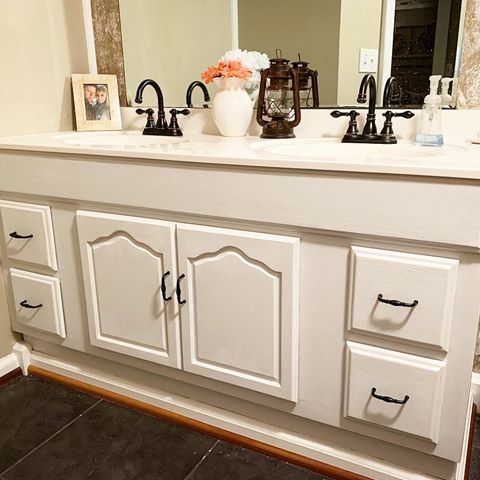 Vanity update!! Swipe left to see the before. 😍😋Bye bye 90s, hello 2000s! What a fun little project to face lift our master bathroom. :) can’t wait for more! #homedecor #hgtv #remodel #facelift #update #bathroom #vanity