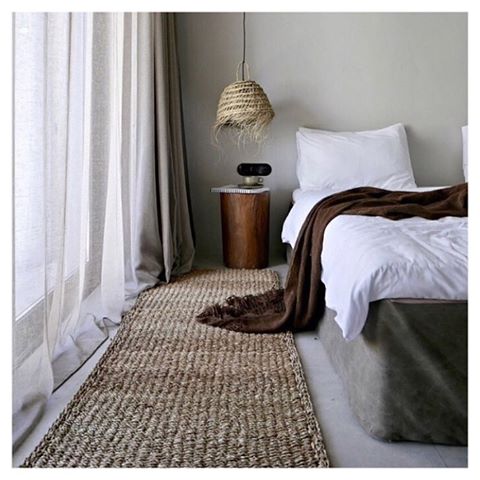 #minimalism ⠀⠀⠀⠀⠀⠀⠀⠀ ⠀⠀⠀⠀⠀⠀⠀
Credit: UNKNOWN
⠀⠀⠀⠀⠀⠀⠀ ⠀⠀⠀⠀⠀⠀⠀
#lowriedesigns #art #minimalism #jbsussex #interiordesign #beautifulspaces #contemporary #minimal #design #homedecor #minimal #bedroom #cosy