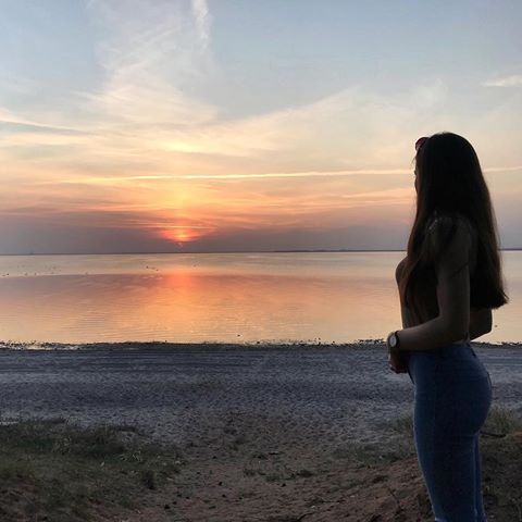 Тёплый вечер 💕
#sunset_pics#sunset#girly#myself#skyline#sky#sea#evening#friday#wow#vscorussia#pics#hdr#photos#likers#r4r#beautiful#sunlight#kaliningrad#kaliningradru#inlove#girl