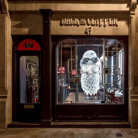 The @jacktheclipperbarbers store elicits a playful satire, ode to the brutal killings of Jack the Ripper🎩 The craftsmanship of the brand is transferred seamlessly into the #experience in-store!
•
•
•
•
•
• 
#jacktheclipper #jtc #barber #barberdesign #barbershop #barbershopconnect #barberworld #storedesign #designagency #inspo #installation #decor #props #designinspiration #interiors #designideas #designlovers #designinspo #designoftheday #instainteriors #interiordesign #interiorarchitecture #interiorinstagram