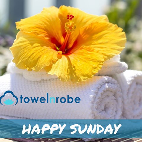 Happy Sunday!
.
.
.
#towelrobe #towelrobequeen #luxurious #matching #bride #towel #pool #romantic #love #clothing #EasyDrying #colours #comfy #showerrobe #naturalbeauty #dryoffinstyle #bts #briderobe #beautiful #shower #luxury #hooded #robe #cotton #comfort #bathrobes ⭐ #goodmorning