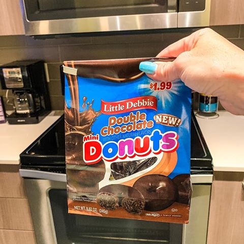 Little Debbie® Double Chocolate Mini Donuts are a mouthful of joy and they’re perfect for our busy schedules on-the-go snacking. Check out the link in my bio to get a coupon to purchase the Double Chocolate Mini Donuts#littledebbiedonut #sponsored @thereallittledebbie .
.
.
.
.
.
.
.
.
.
.
.
.
.
#photography #photosinbetween #ad #lovelysquares #theeverygirl #galtribe #miami #wynwood #oneofthebunch #bloggerstyle #liveunscripted #aboutalook #bloggerbabes #beautyblogger #travelblogger #communityovercompetition #darlingescapes #instagood #instastyle #fashionaddict #miamiinfluencer #sheisnotlost #worldtraveler #breakfast #donuts