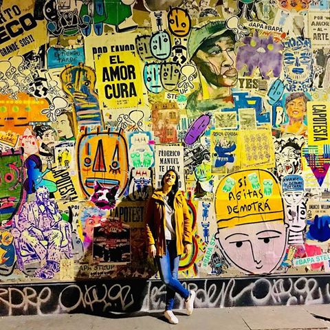 El amor cura... #palermo #PlazaSerrano #City #Capital #Mural #photography #BuenosAires #BsAs #Argentina