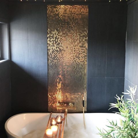 Dream Bathroom via @camillaogline 😍
