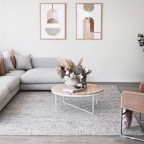 Living room bliss...styled to perfection by @coco.camellia_ .
.
Featured rug is our Skandi 300 Grey 🖤
.
Enjoy your evening Xx