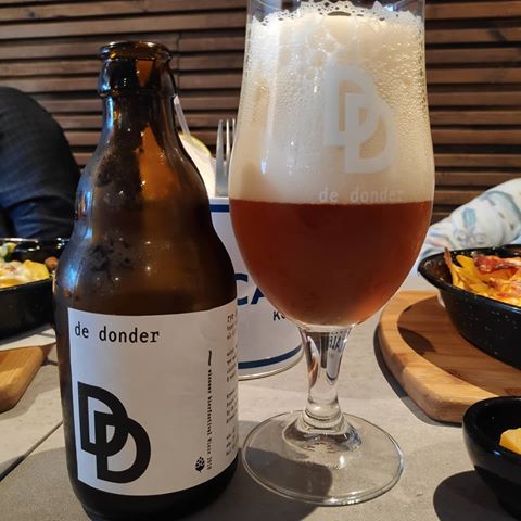 De Donder
Brewery: Brouwerij De Donder
ABV: 8,1%
Style: India Pale Ale Rye
#dedonder #brouwerijdedonder #iparye #bier #beer #biera #bière #bira #cerveja #øl #ől #drinkcraftbeer #beerporn #beerstagram #cervejagelada #alepiwnica #instabeerofficial #craftbeerporn #belgium #instabeer #beerporn #beerlovers #beergeek #hophead #coldbeer #craftbeerculture #craftbeer #polishcraftbeer #baardegem #belgianbeergeek