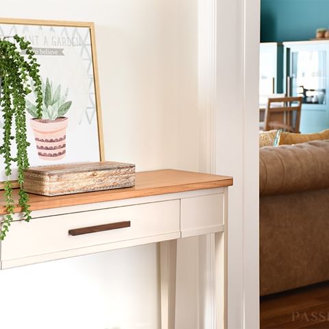 Azores console is the perfect addition to your entryway or living room. Extremely practical yet elegant, it proves to be young, classy and versatile, all in one. 
#passport #interiordesign #homedecor  #decorideas #boho #bohodecor #coloryourlife #color #console #hallway #entryway #livingroom #livingroomideas
