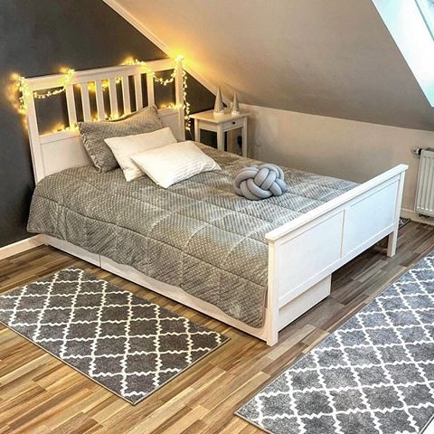 Our bestseller - you can order it in several widths and in any length.
📸@homedesignhavva
#bestcarpets #homedesign #rug #carpet #carpets #homedetails #mywestwingstyle #interiorliving #bedroominspo #scandinavian #design #decorations #interior #moderninterior #homeinspo #uk #england #furniture #myhome #myhomestyle #housegoals #rugs #interiorinspiration #ikea