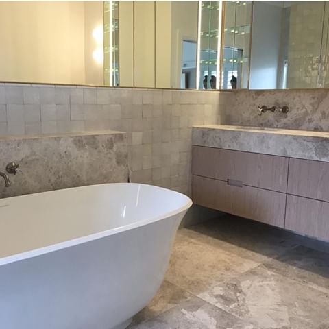 #cliftongardens #ensuite #bathroom #mosman #interiordesign #sydneydesign #architecture #residential #style #interiorlovers #modernhome #contemporary