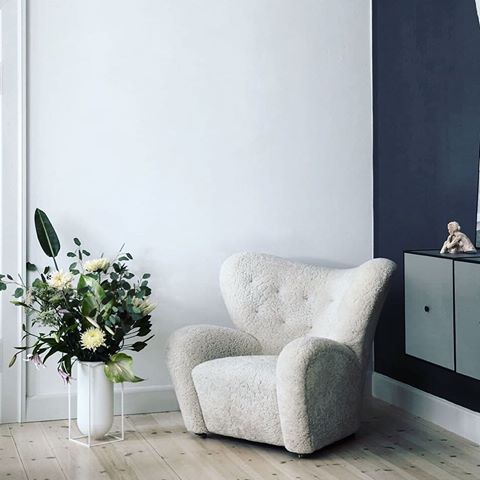 This looks like the perfect Sunday setup -  some time to relax in the over-stuffed Tired Man chair @bylassen.
Head to see us in Bruntsfield and try it for yourself - as cosy as it is covetable, it's pretty much irresistible!
