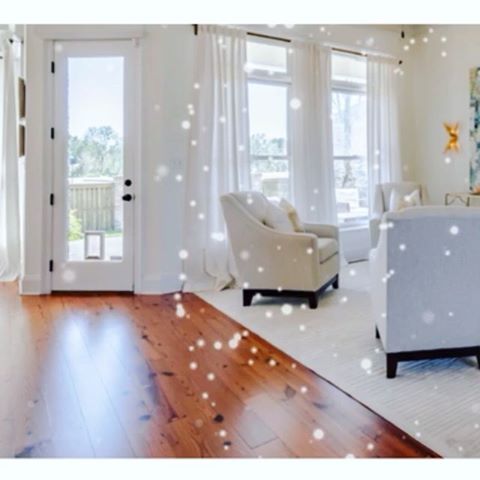 💎🦋😎Everyone shines✨ given the right lighting 💎🤩🍾🦋☀️💡🙌🏻 Swipe to see before 😎
.
.
.
#aynsleesmithdesigns #interiordesign #interiordesigner #interior #design #designer #light #naturallight #white #whiteinterior #benjaminmoore #worldsaway #sittingroom #interiorstyling #home #homedecor #homestyle #tsg #lux #livinginstyle #beforeandafter #houzz #decor #chic #livingroom #love #mississippi #luxeathome #interiors #designlife