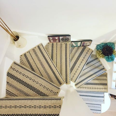 #homeinterioruk Day 26. Staircase. 
I've been counting down the days for this... I love love love our staircase and my DIY stair runner 😍😍😍 this new staircase most importantly gave us our much needed 4th bedroom. Swipe to see the plan that I crushed on for months in the run up to the renovation starting.
@home_interior_uk 
#diy #diyhomedecor #homeremodel #homerenovation #renovation #councilhouse #renovationproject #leighonsea #leighonseaessex #stairs #staircase #stairrunner #pampasgrass #pampasgrassdecor #soproudofus #diystairrunner #instainterior #instadesign #instahome