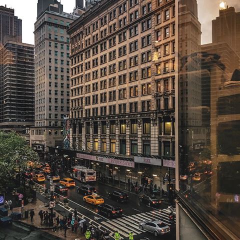 Busy rainy day in NYC •
•
•
•
•
•
•
•
#rain #beautiful #view #architecture #city #landscape #skyline #follow #building #spring #newyork #travel #fashion #nature #sun #followme #instagood #love #nyc #photography #inspiration #photooftheday #style #street #taxi #instadaily