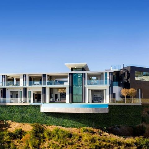 •
Newly unique design in Hollywood Hills listed at $28Million 😍🌻🌺
°
°
ℹFollow 
@Luxury_Architectures 👈
°
°
°°°°°°°°°°°°°°°°
Photos 1622viewmontdr.com
#realestate #realtor #realestateagent #home #property #investment #luxury #business #entrepreneur #forsale #interiordesign #architecture #realtorlife #house #dreamhome #design #luxuryrealestate #luxuryhomes #househunting #newhome #broker #realestateinvestor #success #money #realty #investor #motivation #realestatelife #lifestyle #bhfyp
°°°°°°°°°°°°°°°°
●Follow 
@Luxury_Architectures 👈