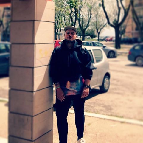 Un semplice raggio di sole può fare di me un’altra persona! 🌞💎🌍
#boy #streetstyle #dude #follow #followme #guy #summer #streetwear #blogger #styleblogger #instagramers #ootd #fashion #me #photooftheday #picoftheday #asos #estate #buffaloshoes #menstyle #instadaily #instafollow #instagram #instalike #instalove #instamood #instapic #alexandermcqueensneakers #iphoneonly #iphonesia