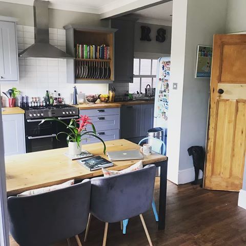 It’s Friday! Attempting for a productive one. 
Another run- hopefully
A dg walk- most probably 
Take too many photos- definitely 
Find a new job- one better
#rockettstgeorge giving me inspiration whilst the coffee will keep me going! **GAME** Who can spot Rufus photobombing the shot? 
#kitchen 
#diningtable
#oldhouse
#puppy 
#puppysofinstagram 
#spotlightonmyhome
#instahome
#homedecor
#decor
#interiors
#realhomesofinstagram
#myhomevibe
#walltowallstyle
#howyouhome
#interiorboom
#myspaceanddecor
#interiordesign
#myhome
#home
#interior123
#homedesign
#myinteriorstyle
#design 
#styleithappy
#myperiodhomestyle
#myinteriorvibe
#stylishhomevibes