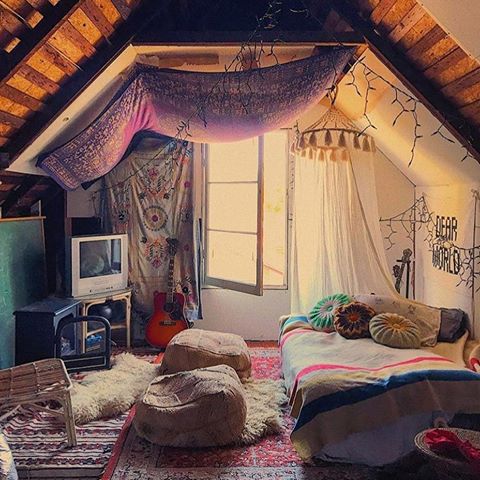 Great use of the attic and a dream space for the kids 🤩💫 via @designlovefest .
.
.
.
.
-
-
-
-
-
-
-
-
-
-
-
#bohemian #bohemianstyle #bohemianjewelry #bohemianfashion #bohemiandecor #bohemianhome #bohemianrhapsody #bohemianwedding #bohemianchic #bohemianlife #bohemianlocs #bohemiansoul #bohemianbride #Bohemians #bohemianlifestyle #bohemiangirl #bohemianjewellery #bohemianluxe #bohemianmodern #bohemianliving #bohemianinterior #bohemianlook #bohemianvibes #bohemiangirlnextdoor #bohemianbracelet #bohemiandesign #BohemianGrove
