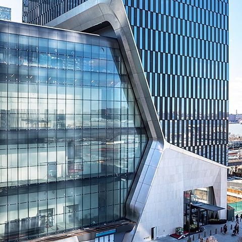 .
15 Hudson Yards
Height: 910ft (277m)
Floors: 70
Architect: Diller Scofidio + Renfro, Rockwell Group
Developer: Related, Oxford
Structural engineer: WSP
Size: 800 thousand sq ft
Type:Residential (285 units)
Projected apt sales: $1.74 billion
Completed: Spring 2019
.
Amenities include among others 75-foot-long pool,
wine storage and open air terrace "Skytop" marketed as the highest outdoor residential roof deck in New York City.
.
.
#architecture #nycarchitecture  #newyork #manhattan #construction #nycprimeshot #newyorkcity #nycphotography  #nycbuildings #ic_architecture #ig_architecture #architecturelovers #nycconstruction #architecturewatch #skyscraper  #nycrealestate  #manhattanrealestate #newconstruction #nyccondo #realestatenyc #hudsonyards #15hudsonyards  #luxuryrealestate #kohnpedersenfox  #dillerscofidiorenfro  #relatedcompanies #rockwellgroup  #manhattanwestside #luxurycondos #luxuryrealestate #hellohudsonyards