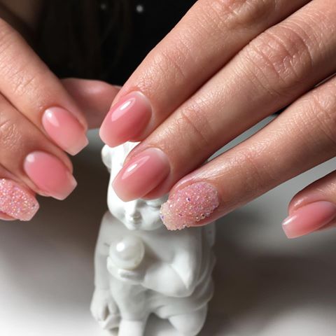 нежные розовые🌷пикси дизайн  #ногти #nails #french #frenchnails #дизайнногтей #французскийманикюр #маникюр #spring #springnails #springlook #flowers #instanail #instanailstyle #instagram #instanailart #pixi #nude #nudenails