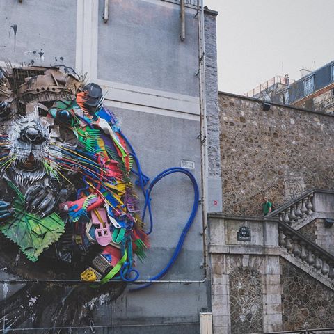 By @b0rdalo_ii
.
.
#beaver #plastic #recycle #recycleart #streetart #streetartphotography #streetarteverywhere #streetartlovers #urbanart #mural #wallart #art #graffitiart #instaart #urbex #cityexplore #streethunters #parisstreetart #streetsofparis #Paris #jj_urbanart