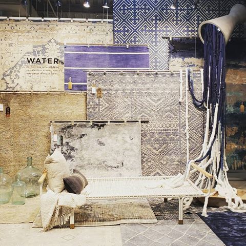 #tbt to early #april and @highpointmarket. This @jaipurliving window featuring #water gives me #life
.
.
.
.
.
.
.
#highpoint #hpmkt #northcarolina #interiordesign #carpet #bluewater #blue #style #styleinspo #unique