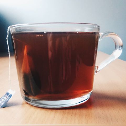 Sunday 🍵 #tea #teatime #tealover #teaaddict #love #beautiful #drink #weekend #weekendvibes #relax #bedroom #blacktea #glass #cup #ikea #ikeamug #lazy #lazyday #herbata #herbatka #lenistwo #picoftheday #instapic #instagood