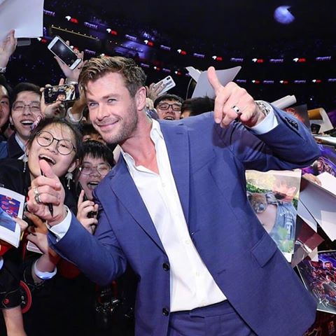 Thank you China, we wouldn’t be here without your support. It’s been a blast. Off to LA now for the world premiere of @avengers. It’s been an intense whirlwind tour but the most memorable yet. Running on pure adrenaline and excitement now. Huge sense of appreciation and thanks for the opportunity to play Thor over the last 8 years and it’s all been leading this, the End Game. Can’t wait for you to see it 7 days time !!🤙💪👍
@marvel