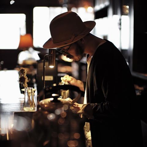 ‪
🖤 Mood ‪
‪
📸 @yoshi.0.95 ‪
🏠 @ijiri_coffee