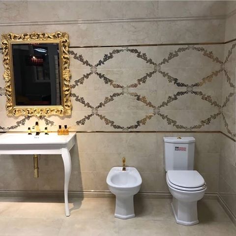 #Luxury & #Premium #bathroom collection by @ibrahim_bathguru
Luxury floral gold Natasha tiles are available at our Karachi & Lahore luxury bathroom boutique
#luxurybathrooms #luxurybathroom #architects #mansion #versace #gucci #interior #design #fendi #dubai #karachi #russia #lahore #pakistan #riyadh #italy #milan