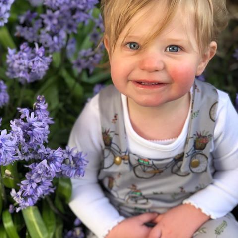B L U E B E L L S
. 
It’s amazing the little wonders that you find at the bottom of your own back yard. This beautiful bundle of bluebells have grown in a small flower bed next to where we park our cars at home. . 
I couldn’t resist taking Isla for a couple of photos next to them. . 
How perfect are her Pretty Pedals dungas from @2littlelegs_ too? Such a beautiful print. There’s a market night on Tuesday at 8:30 over at @2littlelegs_outlet. . . .
.
.
.
.
.
ISLA10 - @2littlelegs_ 
ISLAJ20- @simplybutterflybows .
. . 
#bluebells #springtime #babyootd #gardenwonders #2littlelegs  #prettypedals #littleexplorer #letthembelittle #magicofchildhood #outdoorsbaby #twolikesandloves #islasophief #tlsaprilshowersbringsquadflowers #fivemamasshine #chatlikesandloves #mamz88 #eglikestribe #shopsmall #smallshopswag #babyootd #handmadeintheuk #mymotherhood #motherhoodthroughig #outfitgoals