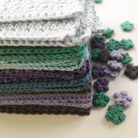 WIPs from ages ago, finally photographed and ready to go in my @iheartfelt store. Watch this space!
-
100% cotton washcloths 💙💜💚
-
• Yarn - @paintboxyarns
-
#crochetwashcloths #crochet #crochetdecor #bathroomdecor #homedecor #crochethomewares  #homewares #cottonwashcloth #100cotton #rainbow #colourmebeautiful #feltnz #handmade #buyhandmade #supportlocal #madebyme #madebymeli