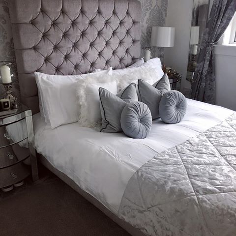 New bed accessories😍✨ the new mattress is so much higher! Our old one was about 12 years old and so flat..🙄 we now have duck feather pillows and duvet so I will not be leaving my bed in future😂 obsessed with my next bedding it feels like pure silk😍 now to just get a new throw and we’re all done!🙌🏻 much improved!😍🙈 .
.
.
#interior4inspo #interior2you #interiorstyling #interior_and_living #interior_delux #bedroom #bedroomdecor #nexthome #tkmaxx #bedroomideas #bedroominspo #bedroomgoals #homegoals #interior123 #interior4all #duckfeather #zarahome #dailyinterior #bedroominterior