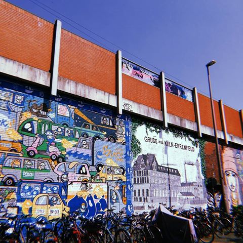 🇩🇪
•
•
•
•
#streetart #streetphotography #urban #urbanart #urbanwalls #stencilart #art #graffiti  #instagood #artwork #mural #streetartistry  #streetarteverywhere #cologne #instatravel #travel