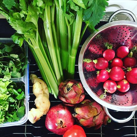 Today’s goods from Yamba markets! 🌿 Watercress, coriander and ginger already in tonight’s soup! Delish! 🌿#freshfood #vegetarian #markets #delicious #healthy #nutrition #greens #homemade