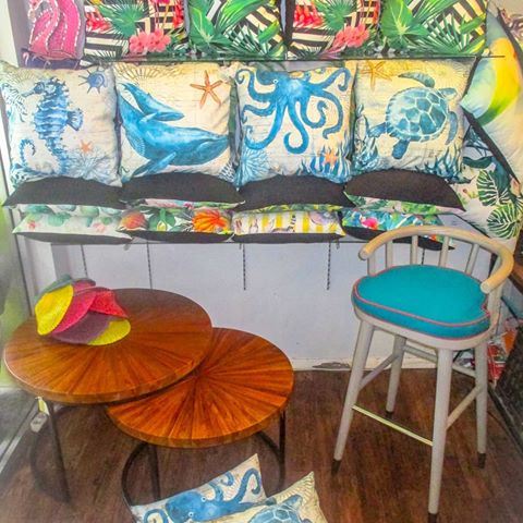 ID.WaiOti stoolbar feat BaTukaru Table 😍
😍
😍
😍
Allboutchairs(ABC)  made to order customaid furniture, cushions, mirrors
 For more info www.allboutchairs.com
+6281805566888
+6281757899988
Showroom I
Jalan mertanadi no.45 Kerobokan Seminyak Bali
Showroom II
Jalanraya Padangluwih no.79 Dalung Kuta Bali 
#chairs
#sofa
#table
#kursi
#bench
#stool
#diningroom 
#diningchairs 
#livingroom 
#kursimakan
#wingschairs
#meja
#armchairs
#stoolbar
#cushions
#covercushions
#printingcushions
#scandinavian
#ifex2019
#design
#interiordesign
#homedecor
#balinesearchitecture 
#instadecor
#furniturebali 
#furniture 
#deco
#ifex
#inspiration
#allboutchairs
