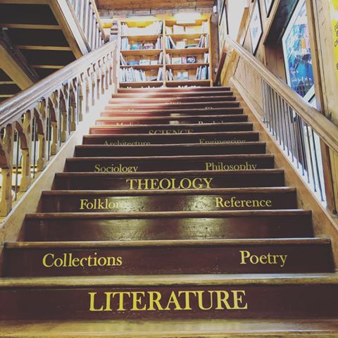 My dream house would have a staircase leading to a private library where I could loose myself in wonder and knowledge 📚 What is your dream house like? -
#bookaholic #bookstagram #books #bookshelf #hayonwye #richardboothsbookshop #knowledge #wisdom #alwayslearning #litterature #dreamhouse #dream #dreambig #dreambigger #endless #endlesslove #quest