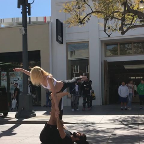 “Yoga is like music: the rhythm of the body, the melody of the mind and the harmony of the soul create the symphony of life.” 💕
@gypsetgoddess & @fitflexjuli harmonize their bodies perfectly with each other in front of our Alo Sanctuary on the 3rd street promenade in Santa Monica 😍 #aloyoga #yoga 
Have you checked out any of our sanctuaries yet?! Comment below 🙏✨