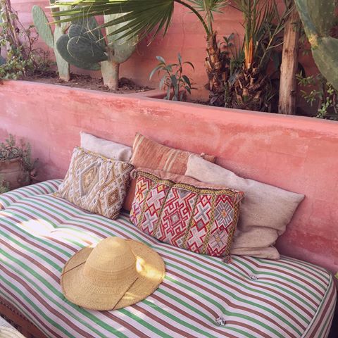 Not at all jealous that my dear friend and Morocco companion will be waking up at @riadjardinsecret this morning. 
#theneonfinca
#showmeyourboho
#finditstyleit
#homeinspo
#interiorinspo
#pocketofmyhome
#urbanjunglebloggers
#interiorstylist
#currentdesignsituation
#anthropologie
#bohemianhome
#abmlifeiscolorful
#popofcolor
#sodomino
#bohemiandecor
#bohodecor
#thejungalow
#cactuslover
#midcenturymodern
#bohemianmodern
#thenewbohemians
#mydomaine