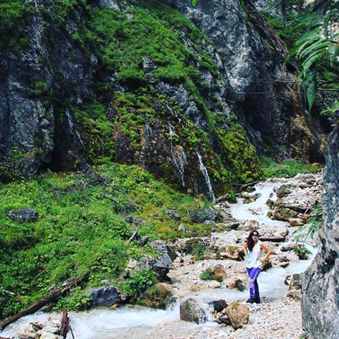 #austria #austriangirl #austrianblogger #myaustria #wonderful #silberkarklamm #schladming #hiking #hiking_my_life #waterfall #beautiful #beautifuldestinations #nature #naturephotography #naturelovers #myfirstplace #places #placestogo <3 "Das ist ein Ort wo man Kraft und Energie tanken kann! #loveit❤️ this is a place where you can recharge your batteries and energy #energy