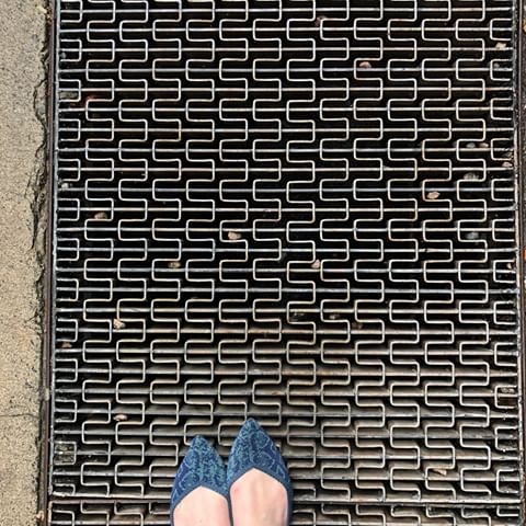 Throwback Thursday to our team’s day in Charlotte before market! We found design details in the most unassuming places!! #metalgratedesign #dontforgettolookdown 
#exploringthecity
.
.
.
.
.
.
.
. .
.
.
#designisinthedetails #ihaveathingforshoes #rothysshoes #citydetails #urbandesign #streetdesign #charlotte #walking #throwbackthursday #geometric #houstondesignertravels #hptmkt #explore #interiordesign #industrialdesign
