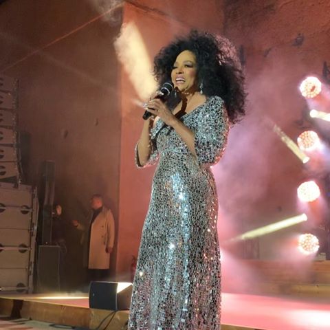 If you need me, call me 
No matter where you are 
No matter how far
Just call my name
I’ll be there in a hurry 
On that you can depend and never worry 
Icon @dianaross sings Ain’t No Mountain High Enough at the @dior cruise after party 🌟👑✨💫🌟👑
🎥 @nicolefritton
#diorcruise #dianaross #diorcommonground