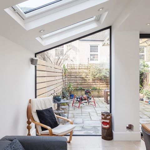 Dramatic, stylish, inspiring - what's not to love about this glazed side return extension?
Designed by Team Resi 
#architecture #architects #interiordesign #openplan #naturallight #spacious #glazing #renovation #rearextension #extensions #homeimprovement #light #livingroom #skylights #patio #design #sidereturn #sideextension #glasswall