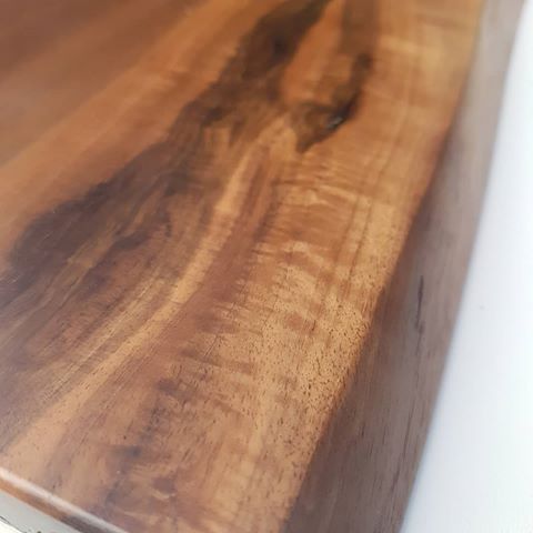- W A V Y. - (Adj) having a form or edge that smoothly curves in or out. .
#wood #woodworking #woodworker 
#interiordesign #homedesign #home #homegoods #modern #kitchen #design 
#handmade #handcrafted #alpassupply 
#liverpool #england #uk #independent 
#smallbusiness #carpentry #joinery 
#homeinspo #coffee #cake #food #cheese #wine #pizza #alpas #supply