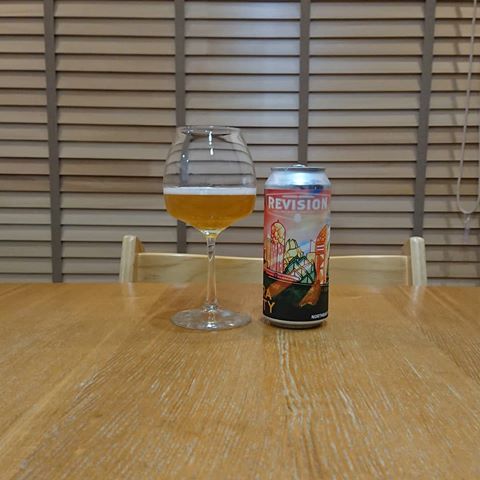 #revisionbrewing
@revisionbrewing
#citracity
#northeaststylehazydipa
#neipa
#dipa
white head
cloudy straw color
piney, citrusy, tropical and spicy strong hop aroma
toast and honey like medium level malt aroma
medium level easter
initially, medium high level malt sweetness start, gradually medium level hop bitterness follows. finish is clean and fuller mouthfeel. full body. aftertaste is hop flavor.
#yummy #乾杯 #cheers #prost #beertasting  #beerjudge #drinks #beerlover #instabeer #beertography #beerporn #beergeek #beertime #ビール好き #ビールクズ #ビアスタグラム #craftbeer #クラフトビール #地ビール #麦酒 #ビール #beer #biere #bier